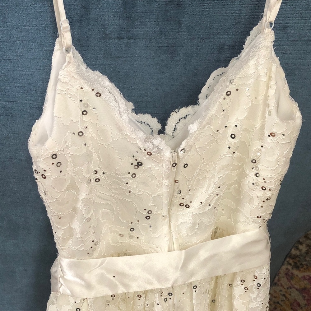 Flower Girl Dress (B. Smart) Size 1 Only Worn once! - Picture 6 of 7
